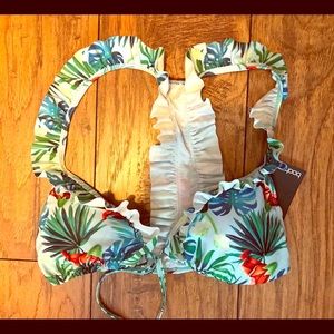 NWT boohoo tropical bikini top size 8
